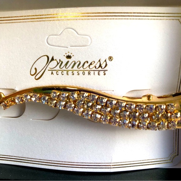 Sparkly Hair Clip - Picture 3 of 7